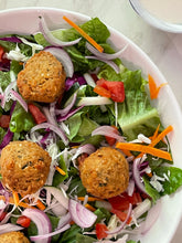 Load image into Gallery viewer, Falafel Salad