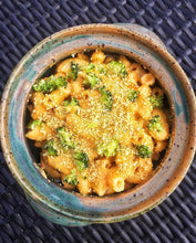 Load image into Gallery viewer, Mac &amp; Cheese -  Green Bar.

