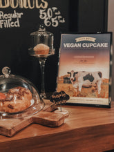 Load image into Gallery viewer, Havana Cupcake -  Green Bar.