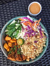 Load image into Gallery viewer, Quinoa Bowl -  Green Bar.
